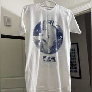 Taylor Swift The Eras Tour T-Shirt – Size S (Official Merch)